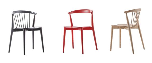 Newood di Cappellini, design Brogliato Traverso, è la sedia interamente in legno che reinterpreta i modelli in stile Windsor: è disponibile nei classici colori bianco e nero e nelle varianti blu Shanghai e rosso ciliegia. Lo schienale è in massello curvato ed è è impilabile. www.cappellini.it Newood di Cappellini, design Brogliato Traverso, è la sedia interamente in legno che reinterpreta i modelli in stile Windsor: è disponibile nei classici colori bianco e nero e nelle varianti blu Shanghai e rosso ciliegia. Lo schienale è in massello curvato ed è è impilabile. www.cappellini.it