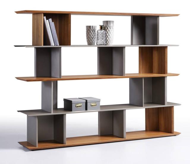Libera di Ronda Design, design Gino Carollo, è la libreria componibile magnetica bifacciale; è realizzata in legno e metallo verniciato. Gli elementi si fissano tra loro attraverso un sistema magnetico che permette la massima libertà compositiva. É priva di schienale e consente alla luce di filtrare. www.rondadesign.it Libera di Ronda Design, design Gino Carollo, è la libreria componibile magnetica bifacciale; è realizzata in legno e metallo verniciato. Gli elementi si fissano tra loro attraverso un sistema magnetico che permette la massima libertà compositiva. É priva di schienale e consente alla luce di filtrare. www.rondadesign.it