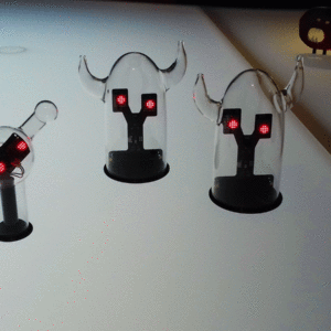 Jenny and Ghoul di Moritz Waldemeyer Jenny and Ghoul di Moritz Waldemeyer