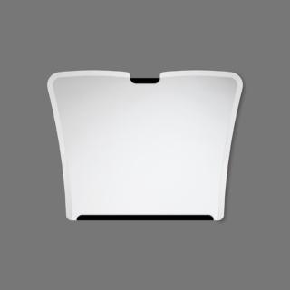specchio Summer di Devon & Devon in vetro sagomato con angoli smussati e bordi diamantati crea un particolare effetto cornice specchio Summer di Devon & Devon in vetro sagomato con angoli smussati e bordi diamantati crea un particolare effetto cornice