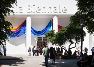 GILLIAM, Sam_Photo by Francesco Galli_Courtesy of La Biennale di Venezia