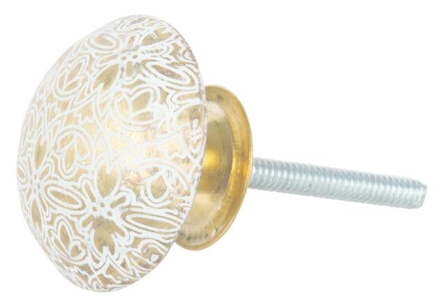 Di Maisons du Monde, il pomolo in ceramica con decori dorati misura Ø 40 mm, prezzo 4,99 euro. www.maisonsdumonde.com Di Maisons du Monde, il pomolo in ceramica con decori dorati misura Ø 40 mm, prezzo 4,99 euro. www.maisonsdumonde.com