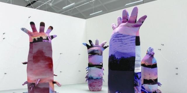 Simone Monsi. New Blabs on Clouds and Planes Simone Monsi. New Blabs on Clouds and Planes