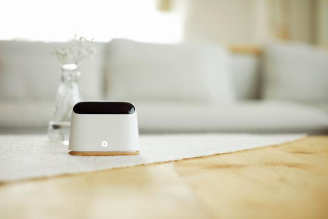 È di dimensioni molto compatte Ambi Climate di Ambi Labs il dispositivo aggiuntivo di climatizzazione per monosplit e multisplit. Crea le migliori condizioni ambientali per un comfort personalizzato con un risparmio energetico medio del 30%. Dotato di tre sensori per rilevare i dati di temperatura, umidità e luce solare all’interno della casa, è compatibile con oltre 50 marchi e 1.200 modelli di climatizzatori. Si gestisce tramite APP dedicata (iOS e Android). Prezzo 149 euro. www.ambiclimate.com È di dimensioni molto compatte Ambi Climate di Ambi Labs il dispositivo aggiuntivo di climatizzazione per monosplit e multisplit. Crea le migliori condizioni ambientali per un comfort personalizzato con un risparmio energetico medio del 30%. Dotato di tre sensori per rilevare i dati di temperatura, umidità e luce solare all’interno della casa, è compatibile con oltre 50 marchi e 1.200 modelli di climatizzatori. Si gestisce tramite APP dedicata (iOS e Android). Prezzo 149 euro. www.ambiclimate.com