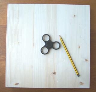 Con lo spinner, segnate l’ingombro dei bastoni al centro della tavoletta Con lo spinner, segnate l’ingombro dei bastoni al centro della tavoletta