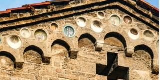 Tradizione e storia: Maro Cristiani “riscopre” i Bacini Ceramici pisani