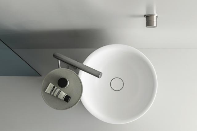 rubinetteria serie SX (design Makio Hasuike & Co.) di Cristina in acciaio inox curvato rubinetteria serie SX (design Makio Hasuike & Co.) di Cristina in acciaio inox curvato