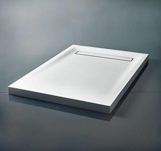 Midioplan di Ponte Giulio è un piatto doccia con scarico a griglia, personalizzabile per forma e misura; realizzato in Corian® Midioplan di Ponte Giulio è un piatto doccia con scarico a griglia, personalizzabile per forma e misura; realizzato in Corian®