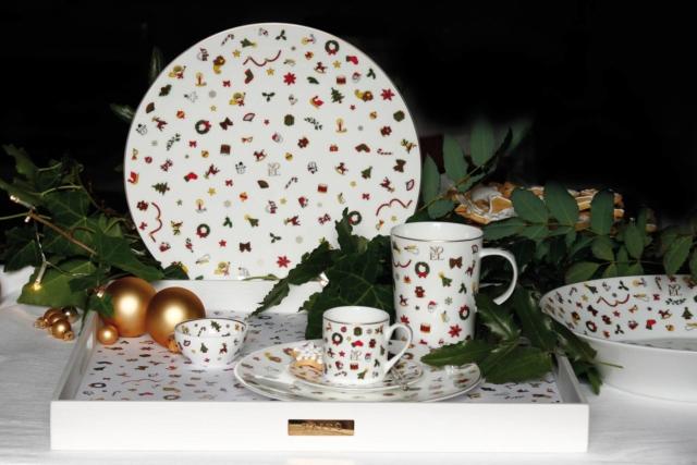 Alla Collezione Dining di Blueside appartengono oggetti progettati per esaltare l’esperienza sensoriale della degustazione di cibo e bevande. I vari pezzi sono in vetro borosilicato, lavorati artigianalmente dai maestri vetrai e trasformati in forme originali e insolite. Il bicchiere Sailor si ispira alla tipica corda dei marinai e è disponibile in tre versioni. Prezzo in via di definizione. www.blueside-design.com Alla Collezione Dining di Blueside appartengono oggetti progettati per esaltare l’esperienza sensoriale della degustazione di cibo e bevande. I vari pezzi sono in vetro borosilicato, lavorati artigianalmente dai maestri vetrai e trasformati in forme originali e insolite. Il bicchiere Sailor si ispira alla tipica corda dei marinai e è disponibile in tre versioni. Prezzo in via di definizione. www.blueside-design.com