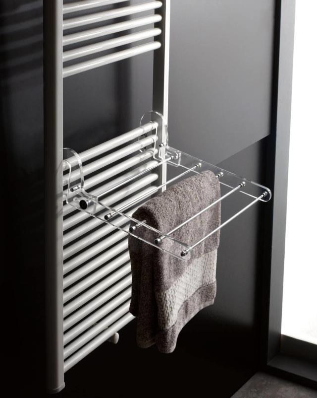 accessorio da ancorare al termosifone per asciugare la biancheria di Toscana Luce accessorio da ancorare al termosifone per asciugare la biancheria di Toscana Luce