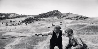 Robert Capa Retrospective Robert Capa Retrospective