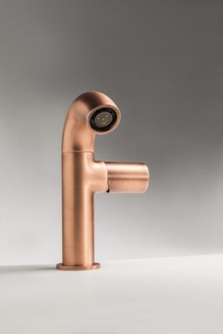 rubinetto Pop di Zazzeri con design di Fabrizio Batoni dalla finitura rame spazzolato rubinetto Pop di Zazzeri con design di Fabrizio Batoni dalla finitura rame spazzolato