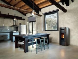 termostufa a pellet HRV200 Touch Zero Philosophy di Ravelli termostufa a pellet HRV200 Touch Zero Philosophy di Ravelli