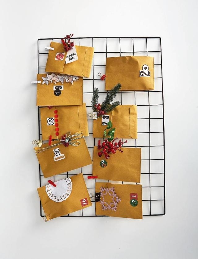 come appendere le bustine decorate del calendario dell'Avvento fai da te come appendere le bustine decorate del calendario dell'Avvento fai da te