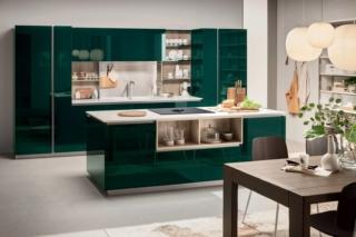 cucina con ante a gola piatta in finitura laccato Lucido Verde Alpi Lounge Shellsystem di Veneta Cucine cucina con ante a gola piatta in finitura laccato Lucido Verde Alpi Lounge Shellsystem di Veneta Cucine