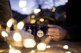 mug con il logo di lana mercatino di natale epifania mug con il logo di lana mercatino di natale epifania