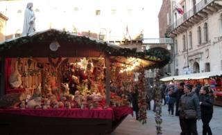 bancarelle mercatino natale di verona terzo avventoi bancarelle mercatino natale di verona terzo avventoi