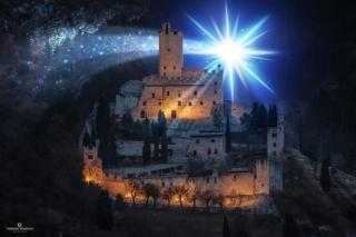 castello di Avio illuminato per il Natale castello di Avio illuminato per il Natale