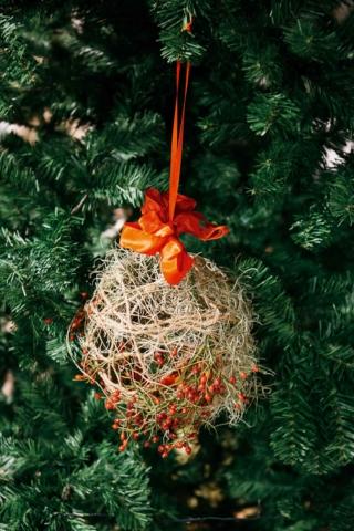 sfera-natale-rossa sfera-natale-rossa