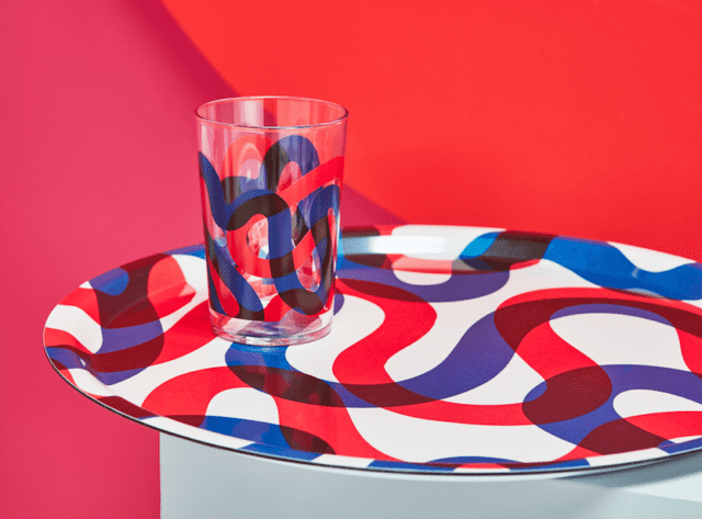 Ikea FRAMKALLA serie vassoio e bicchieri colorati Ikea FRAMKALLA serie vassoio e bicchieri colorati
