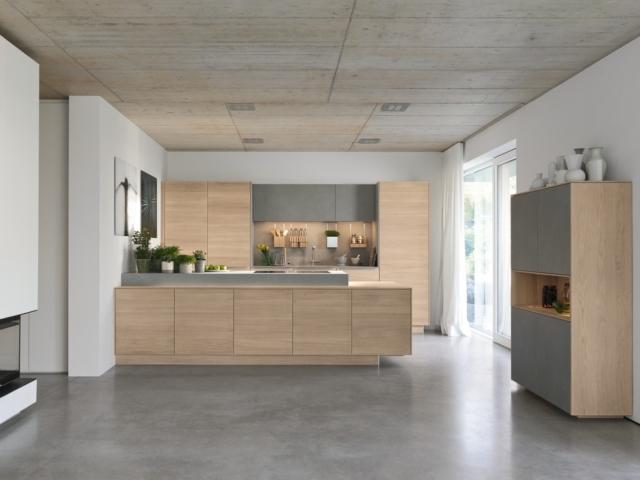 cucina in legno massello con arredi soggiorno uguali Filigno di Team7 cucina in legno massello con arredi soggiorno uguali Filigno di Team7