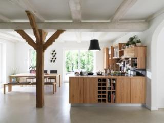 cucina in legno naturale stile country Rondo di Team7 cucina in legno naturale stile country Rondo di Team7