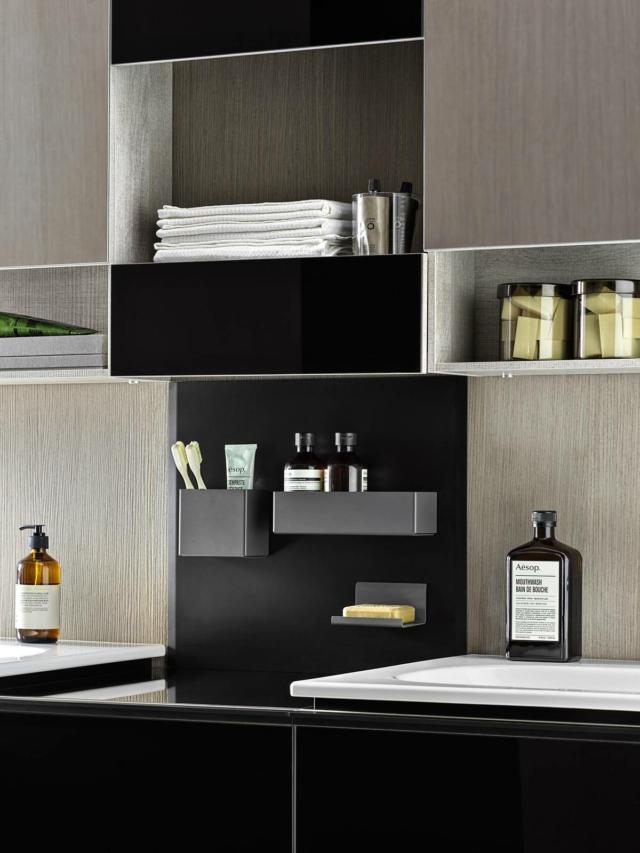 collezione Acanto di Geberit include mobili modulari e combinabili, che si arricchiscono di specchi contenitori, accessori e pensili collezione Acanto di Geberit include mobili modulari e combinabili, che si arricchiscono di specchi contenitori, accessori e pensili