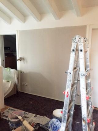 imbiancatura camera parete grigia tortora imbiancatura camera parete grigia tortora