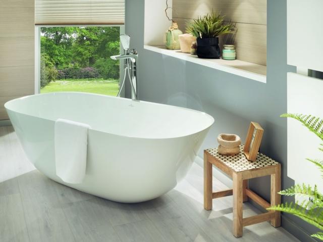 vasca freestanding Theano di Villeroy Boch dalle pareti sottilissime in finissimo Quaryl® vasca freestanding Theano di Villeroy Boch dalle pareti sottilissime in finissimo Quaryl®