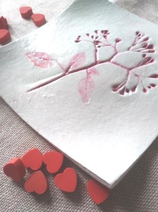 SVUOTATASCHE fai da te. Lasciate opachi i bordi e la parte inferiore (Foto 9 a/b). SVUOTATASCHE fai da te. Lasciate opachi i bordi e la parte inferiore (Foto 9 a/b).