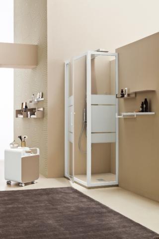 box doccia Mercurio di Arblu a nicchia con anta a battente per bagno piccolo box doccia Mercurio di Arblu a nicchia con anta a battente per bagno piccolo