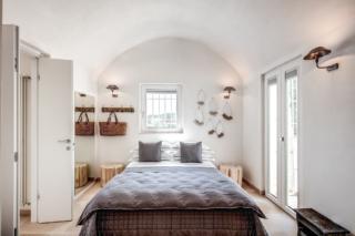 CAMERA casa di campagna a ostuni con recupero lamia e trullo