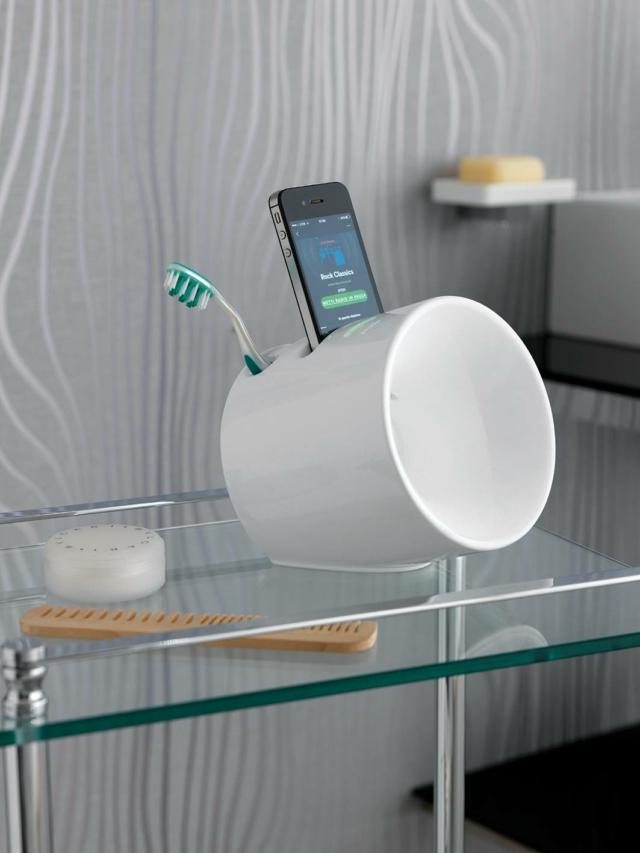 amplificatore di volume per smartphone Eco (design Gianluca Paludi) di Stilhaus amplificatore di volume per smartphone Eco (design Gianluca Paludi) di Stilhaus