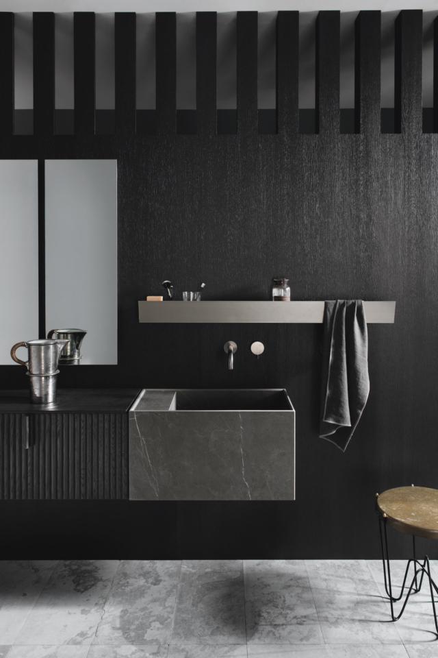 lavabo monolite Tantra di Arbi Arredobagno è realizzato in Laminam Pietra Grey opaco lavabo monolite Tantra di Arbi Arredobagno è realizzato in Laminam Pietra Grey opaco