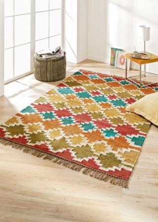 tappeto rettangolare Messico di Euronova impreziosito da frange decorative alle due estremità e da una superficie multicolor. È prodotto artigianalmente in misto cotone e poliestere. Misura L 120 x P 170 cm. Prezzo 89,99 euro tappeto rettangolare Messico di Euronova impreziosito da frange decorative alle due estremità e da una superficie multicolor. È prodotto artigianalmente in misto cotone e poliestere. Misura L 120 x P 170 cm. Prezzo 89,99 euro