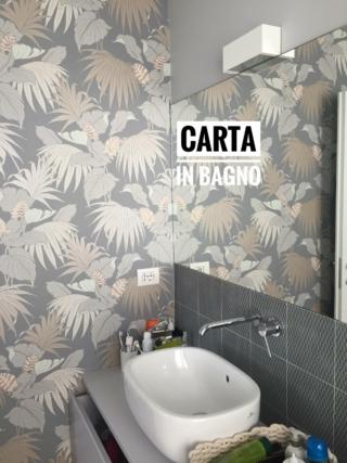 bagno genitori. piastrelle e carta da parati bagno genitori. piastrelle e carta da parati