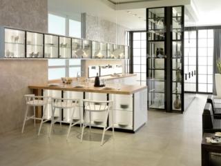 cucina laccata con penisola con piano in gres porcellanato Xstone di Urbatek color Caramel Emotions E3.70 di Gamadecor cucina laccata con penisola con piano in gres porcellanato Xstone di Urbatek color Caramel Emotions E3.70 di Gamadecor