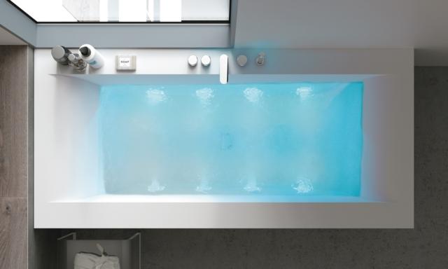 vasca idromassaggio Rio di Hafro® in Tecnotek dal design minimal è dotata di 8 jet idromassaggio a filo vasca integrati nella superficie e retroilluminati per la cromoterapia vasca idromassaggio Rio di Hafro® in Tecnotek dal design minimal è dotata di 8 jet idromassaggio a filo vasca integrati nella superficie e retroilluminati per la cromoterapia