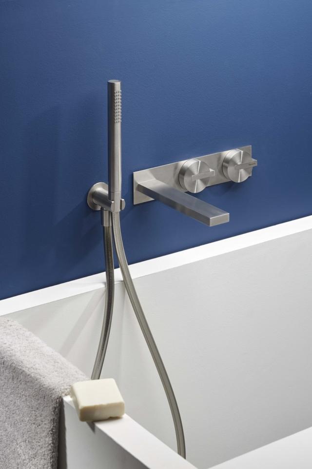 rubinetto monocomando a incasso per vasca della linea DOT316 di Ritmonio è in acciaio AISI 316L rubinetto monocomando a incasso per vasca della linea DOT316 di Ritmonio è in acciaio AISI 316L