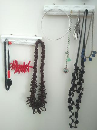 PORTA COLLANE Foto 8 bis PORTA COLLANE Foto 8 bis