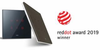 Design di Vimar premiato con il Red Dot Award 2019 per la serie Eikon Tactil