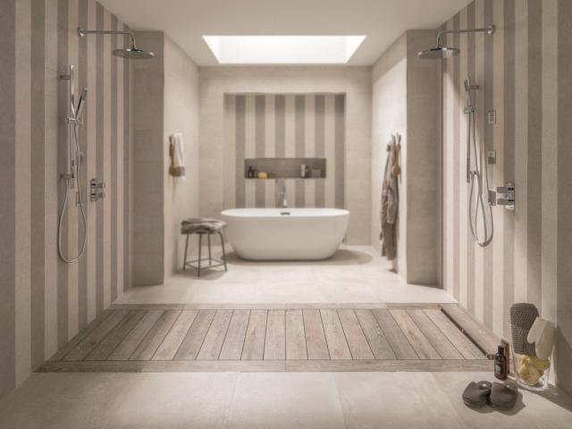 Shower Deck di Porcelanosa è un piatto doccia simil parquet Shower Deck di Porcelanosa è un piatto doccia simil parquet