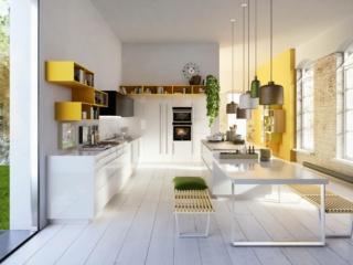 cucina con basi in laccato lucido bianco artico e pensili colorati Code di Snaidero cucina con basi in laccato lucido bianco artico e pensili colorati Code di Snaidero