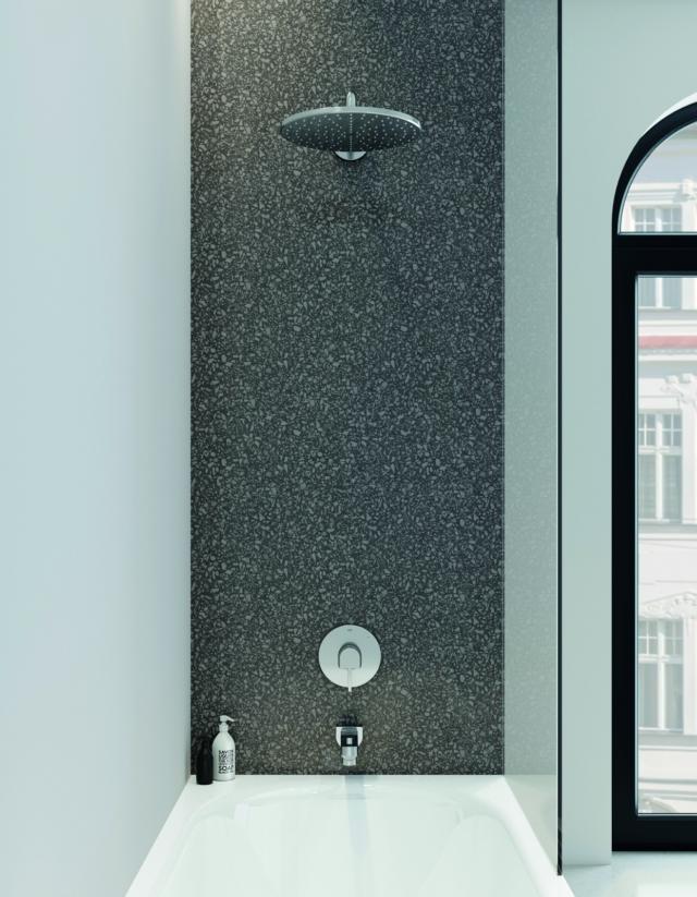 soffione doccia a soffitto con finitura cromo Rainshower 310 di Grohe soffione doccia a soffitto con finitura cromo Rainshower 310 di Grohe