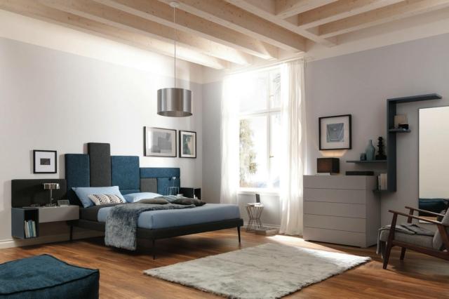 lparete dietro il letti etto NC102 di Moretti Compact lparete dietro il letti etto NC102 di Moretti Compact