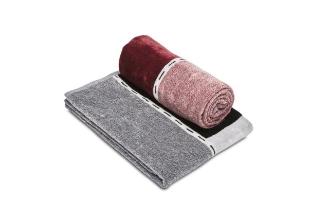 collezione Carrara AW 2019-2020, brand di Mirabello Carrara, è composta di soffici spugne di qualità, seducenti nei colori e nella raffinata sartorialità collezione Carrara AW 2019-2020, brand di Mirabello Carrara, è composta di soffici spugne di qualità, seducenti nei colori e nella raffinata sartorialità