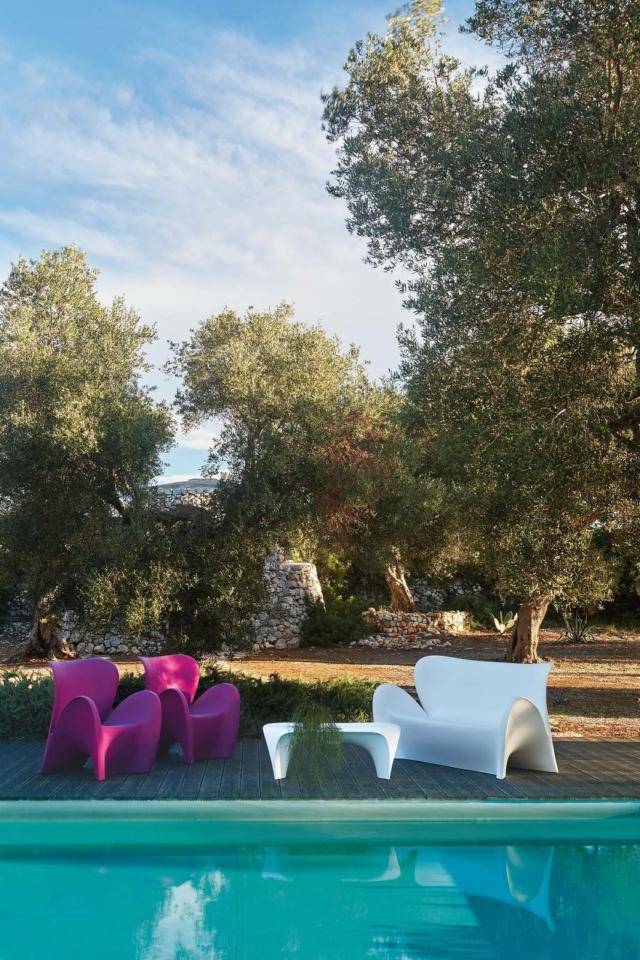 MYYOUR Lily_salotto esterno plastica bianco e fucsia MYYOUR Lily_salotto esterno plastica bianco e fucsia