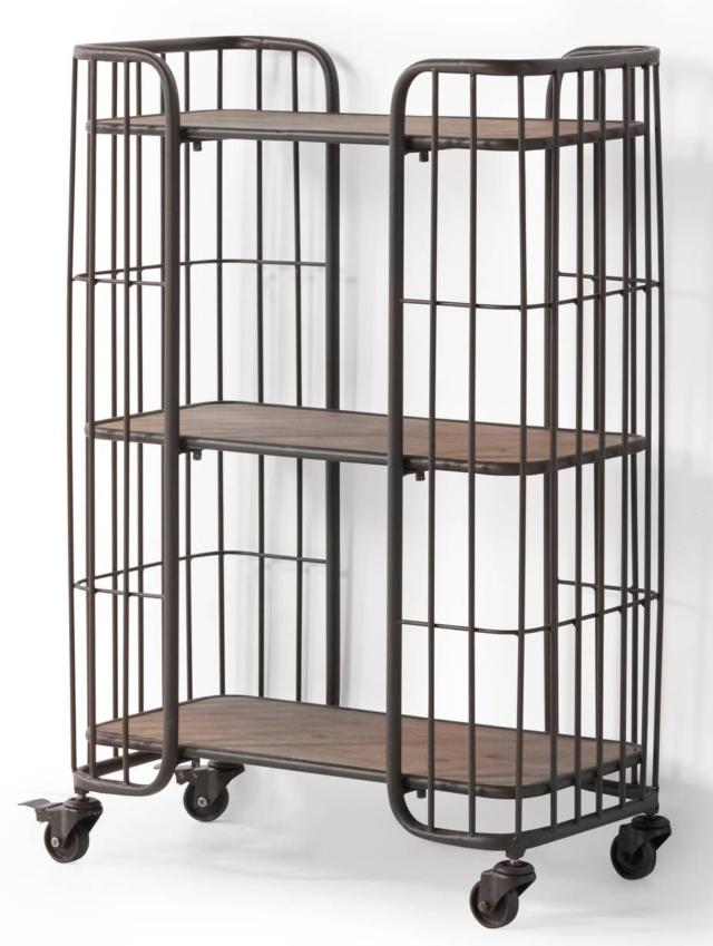 Teo di Bonprix è lo scaffale con la struttura in metallo di colore nero e i ripiani in Mdf Teo di Bonprix è lo scaffale con la struttura in metallo di colore nero e i ripiani in Mdf