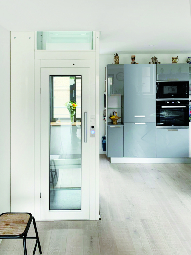 miniascensore compatto DomusLift XS di IGV Group per spazi ristretti miniascensore compatto DomusLift XS di IGV Group per spazi ristretti