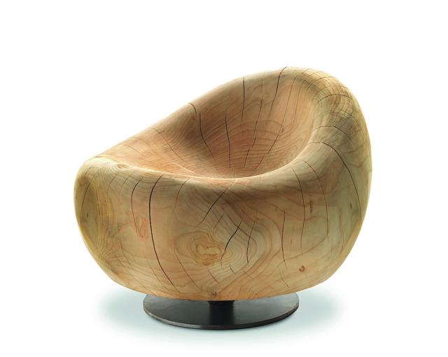 Maui riva1920 poltrona girevole monoblocco in legno naturale con base in metallo Maui riva1920 poltrona girevole monoblocco in legno naturale con base in metallo